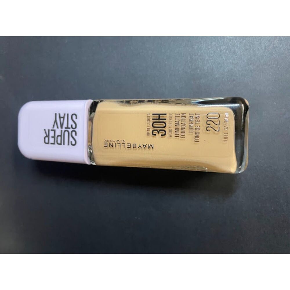 Maybelline New York Super Stay Lumi-Matte Liquid Foundation 220 1 oz
